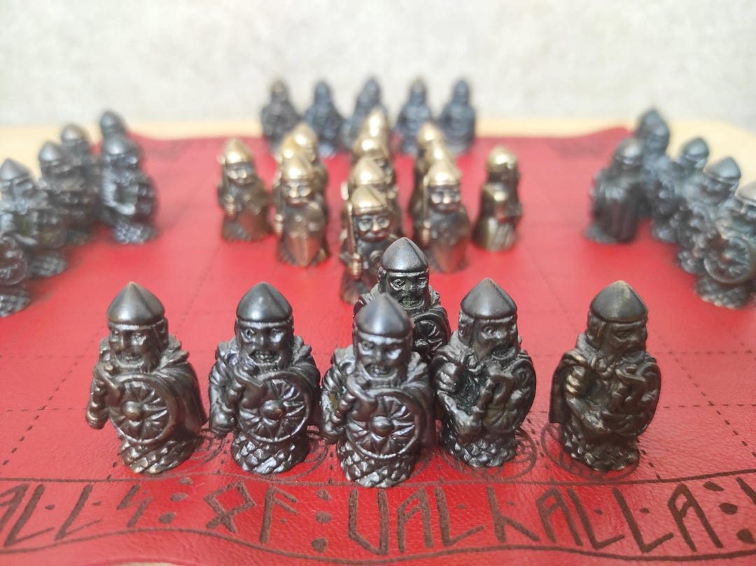 Bronze Viking Chess Set – Hnefatafl Game With Axe & Sword Warrior