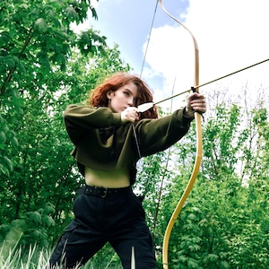 Recurve Longbow with Horn, Best for Traditional Archery, Medieval Hunting Bow 71&quot;, Long Recurve Bow, Traditional Wooden Bow Ready to ship.