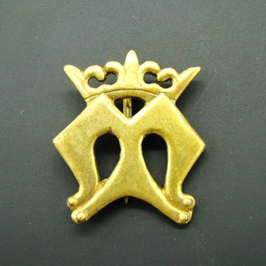 Conjunto de insignias de peregrino medieval, réplicas de las letras A, R, M, insignia heráldica SCA HEMA, pin de Santa María, insignia renacentista del siglo XIV, regalos medievales