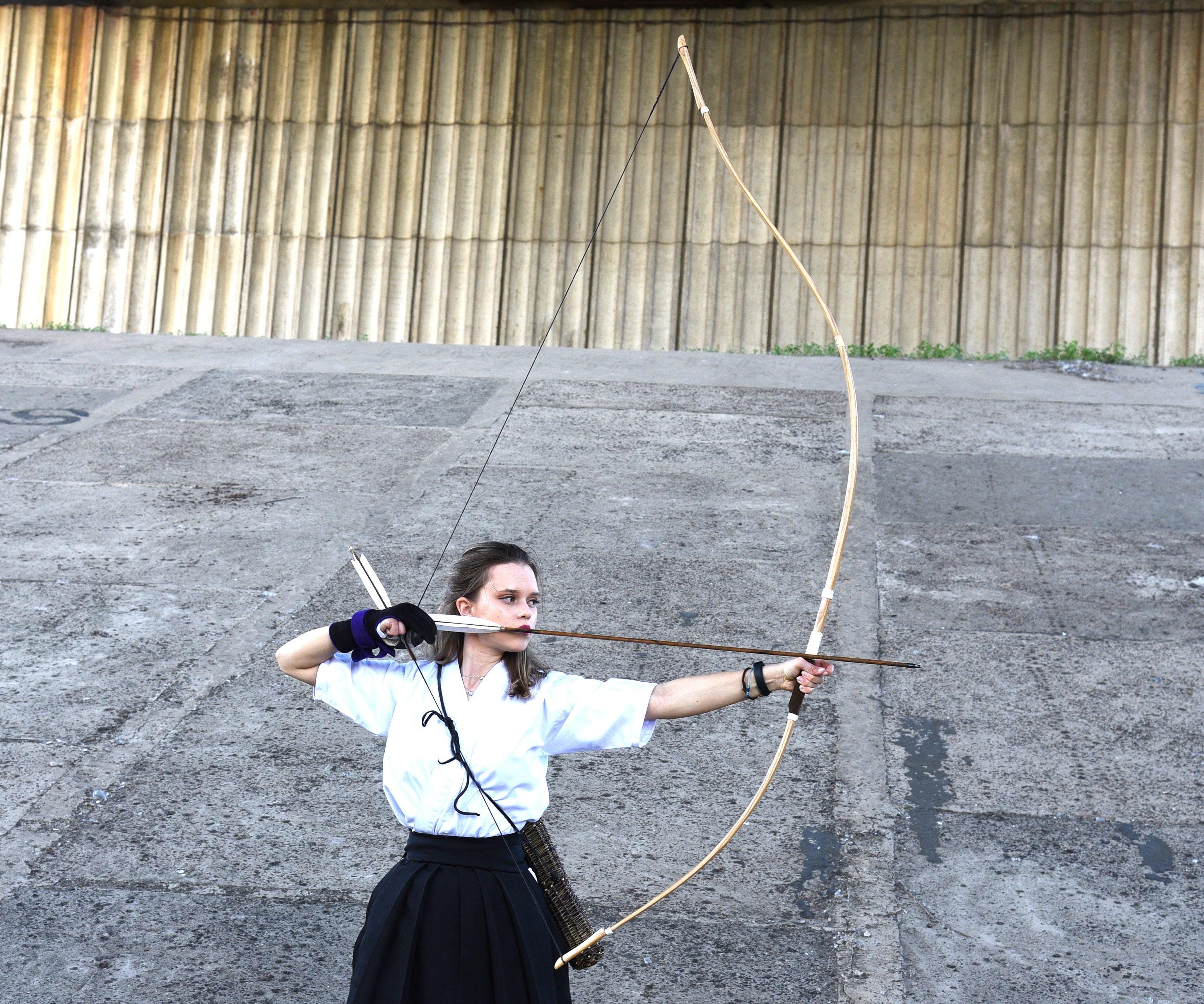 弓道 古い弓 苫小牧バナナ】ヴィンテージ 銘不明 弓道用 竹弓 弓具 並寸 弓力11kg