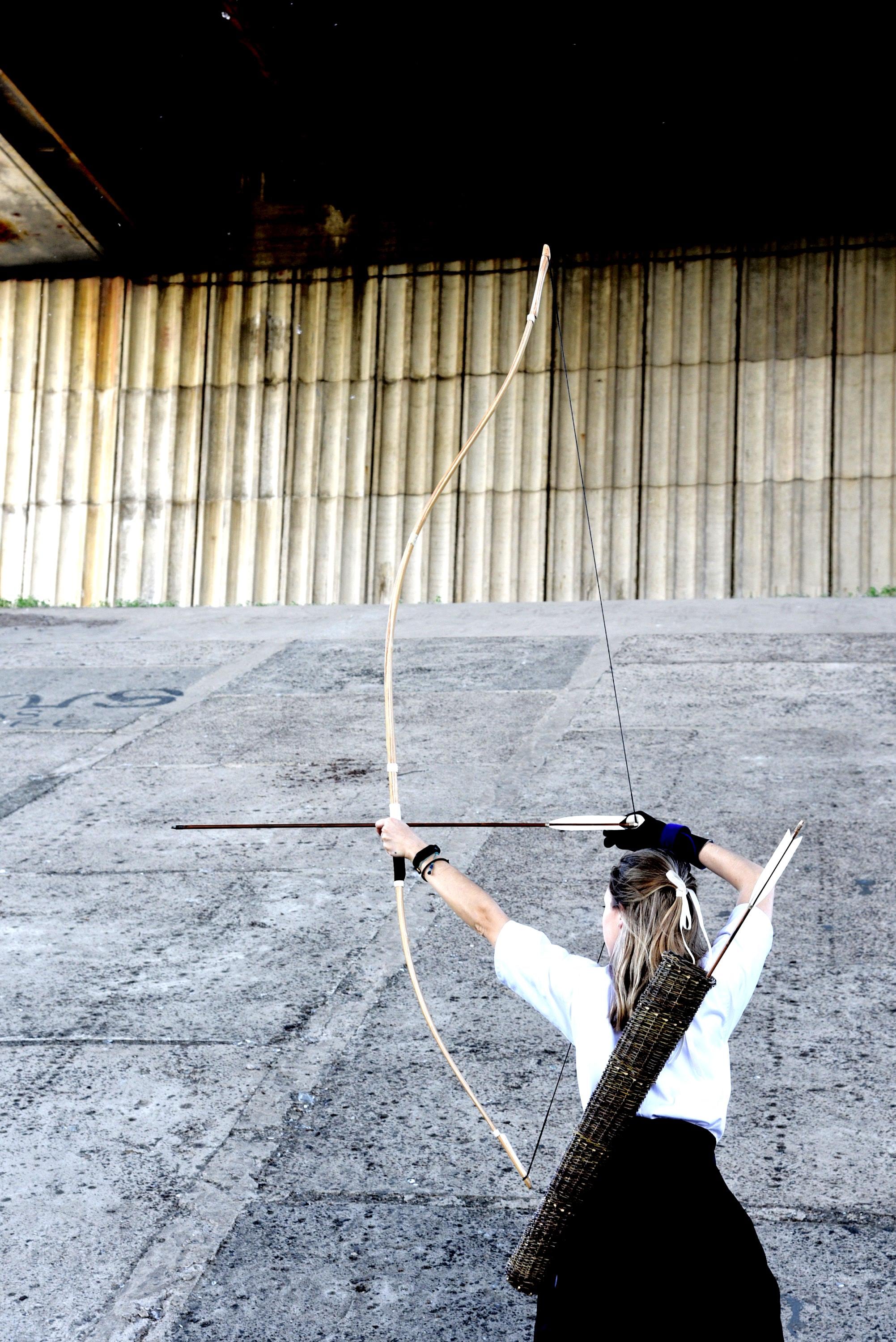 伝統的な日本の弓弓 - サムライアーチェリー非対称ロングボウ - 87