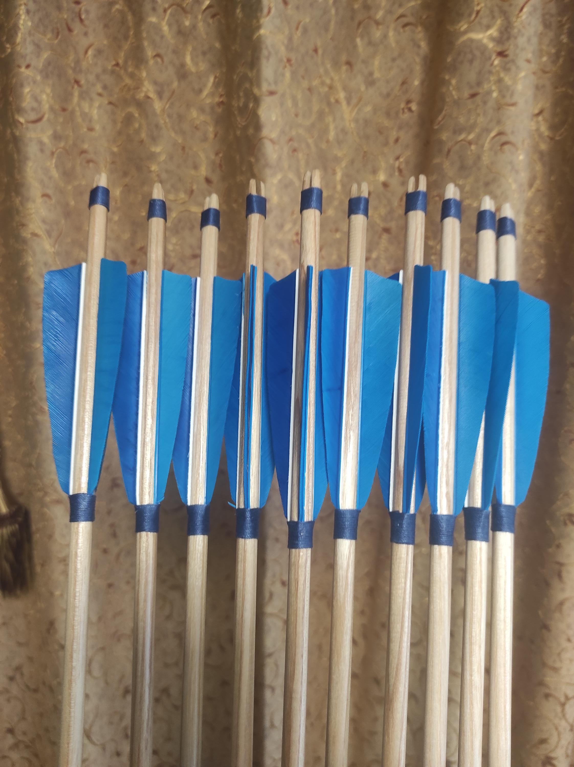 Traditional Wooden Arrows – Multicolor Feather Archery Pack 32