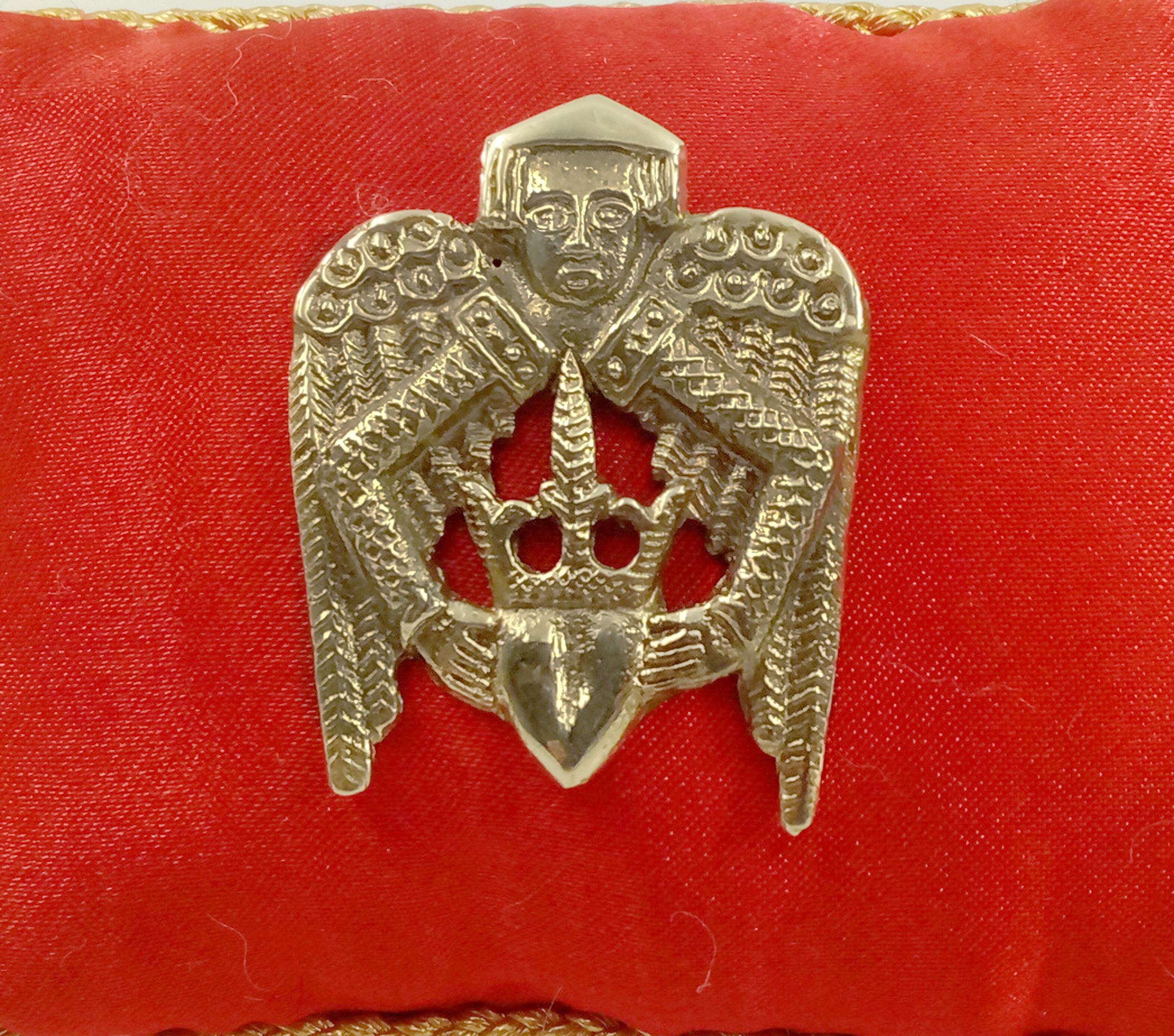 Brooches, Pins & Clips 14th Century Headdress Medieval Jewelry Medieval