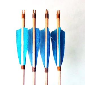 Traditional Archery Arrows, Set of Wooden Arrows With Blue Feathers, Medieval Arrows, Cosplay Arrows, Ash Arrows for Archery, LARP Arrows