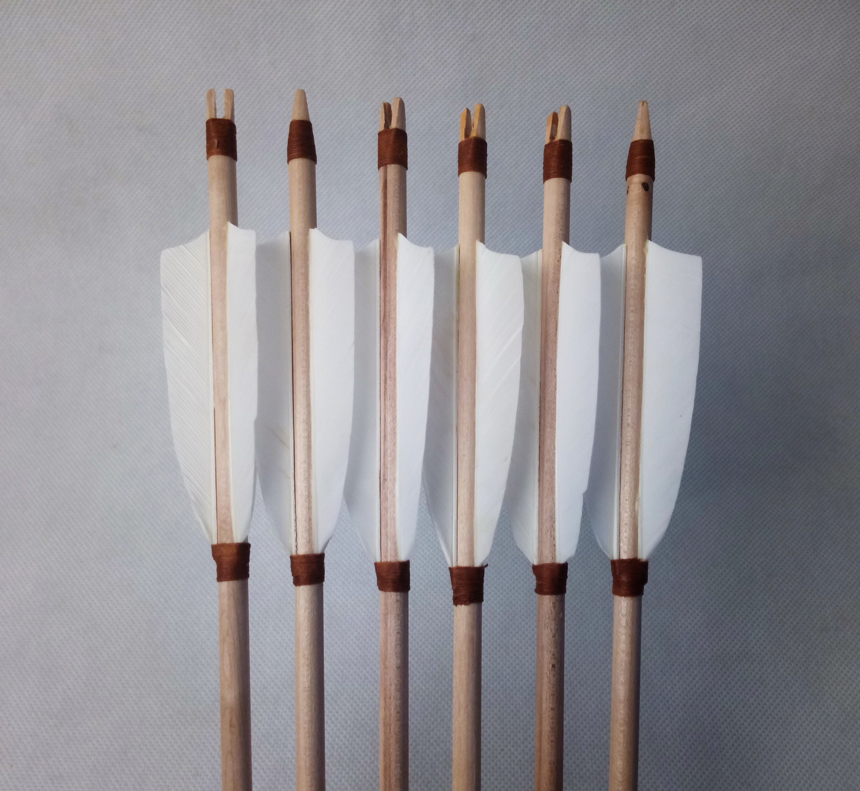 6Pcs Archery 32 Traditional Wooden Arrows with 5 Natural Feather