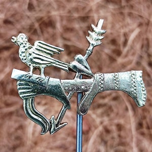 Medieval Badge Replica, Pilgrim Arrow of Love, 14th Century Jewelry, Renaissance Fair Gift Brooch, Medieval Reproduction Pin