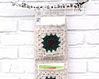 Crochet mail sorter