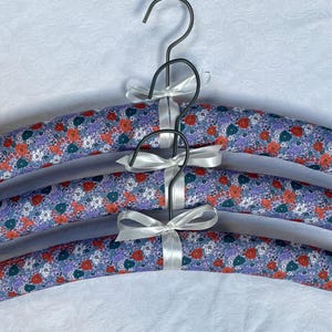 Purple Floral Print Padded Clothes Hangers x3