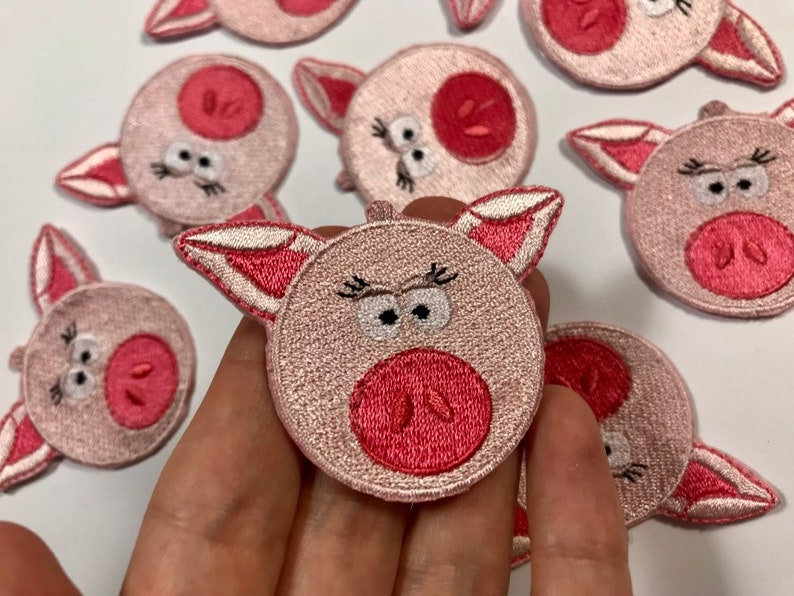 Cute Pig Iron on patch 1.85 inches 4.7 cm Comes by 1 Appliqu\u00e9