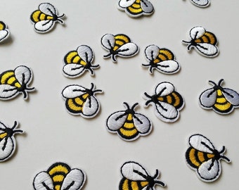 Little Bees/ Iron On Patches/ Small appliqués/ Size 1.18 inches 3 cm/ Set of 1 to 50