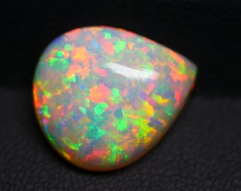 7.25 Cts Green Fire Natural Ethiopian Opal Oval Cabochon( 14.5x17 MM) for jewellery