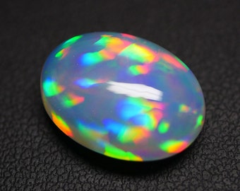 Cabochon ovale en opale d'Éthiopie naturelle à pois de 6,00 cts (11 x 15 mm) pour bijoux