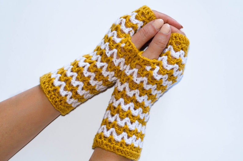 Striped crochet fingerless gloves, womens gloves, knit fingerless gloves, winter gloves, fingerless mittens, hand warmers, wrist warmers image 5