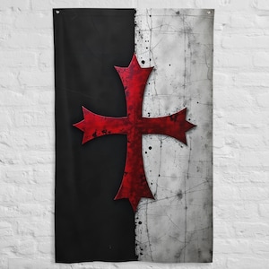 Knights Templar Banner - Crusaders Flag Wall Art - Battle-Worn Medieval Decor - LARP & History Enthusiast Gift V1