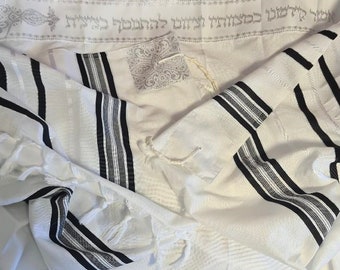 Jewish Kosher Tallit For Men Bar Mitzvah / Wedding Prayer Shawl, Black/Silver  Stripes Tallis Made In Israel
