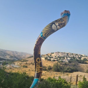 Yemenite Kudu Horn Shofar 38-40 Inch Lion Of Judah & Jerusalem Hand Painted Shofar  ** Amazing Piece Of Art **