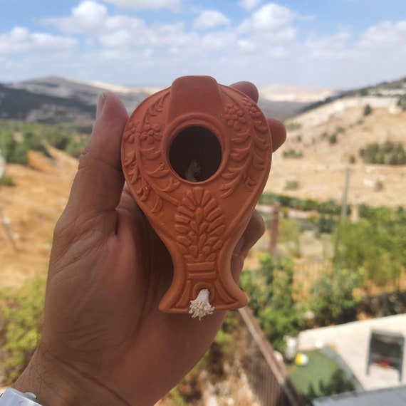 thumbnail image 2 of Ancient Israel Biblical Replica Oil Lamp – Clay Jewish Hanukkah Gift 2 of 6