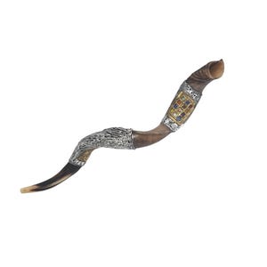 Handcrafted Kudu Shofar with Breastplate of the High Priest – Silver & Gold Tone Accent Finish