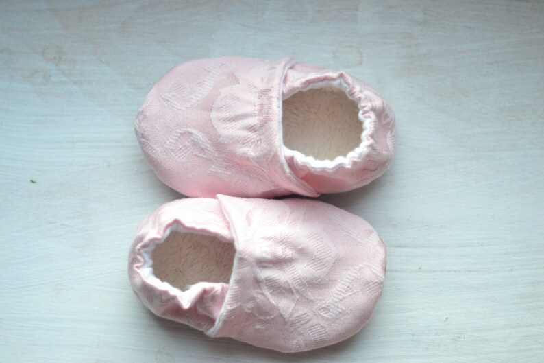 light pink baby girl shoes