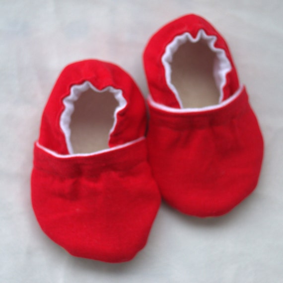 Red baby shoes red baby booties red baby slippers red toddler Etsy