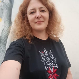 Ukrainian t-shirt With Embroidery, Ukraine trident t-shirt, Unisex Ukraine t-shirt , gift  from Ukraine