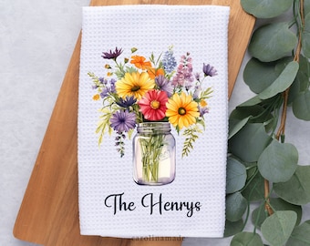 Floral Kitchen Tea Towel, Personalized Wildflower Dish Towel, Housewarming Gift, Custom Name Towel, Spring Wildflower Mason Jar Hand Towel