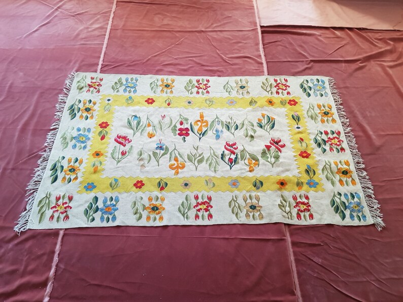 Unusual greek kilim floral antique hand woven rug carpet 182 x Etsy