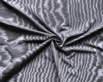 Maison BENAUD Moiré Libre – Heavyweight Wool Viscose, Gray, 285gsm, French Couture Upholstery & Suiting Fabric by the Meter