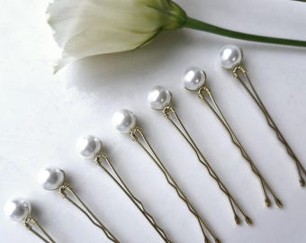 Wedding hair pins, Pearl Wedding hair pins,  Bridal hair pins, Wedding hair assessories. Bobby pin, Pearl pins, pearls on bobby pins.