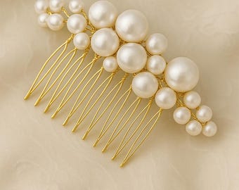 Gold Bridal Hair with white pearls. Comb with Glass Pearls, Wedding Veil Decoration