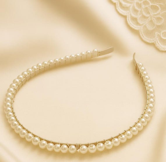Beautiful Simple Glass Pearl Headband. Wedding Hair  display picture 3