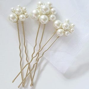 Wedding hair pins, Bridal pins, high quality glass pearl hair pins Set of 3 Wedding hair pins Pearls hair piece. Hair Accessories.