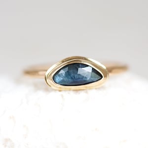 Blue Sapphire Ring, Rose Cut Sapphire Ring, 14K Solid Gold Sapphire Ring, Deep Blue Sapphire Sheen Ring, Natural Sapphire Ring One of a Kind