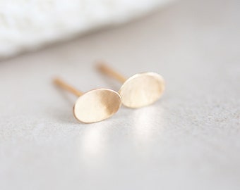 14K Gold Oval Studs, 14K Solid Gold Oval Earrings, Organic Oval Earrings, Brushed Gold Studs, Hammered Oval Studs, 4mm x 6mm Oval Earrings