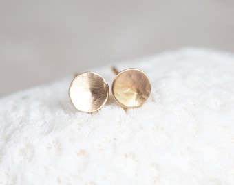 14K Gold Studs, 14K Solid Gold Round Disc Earrings, Organic Stud Earrings, Brushed Gold Studs, Hammered Circle Studs, 4.8mm Post Earrings