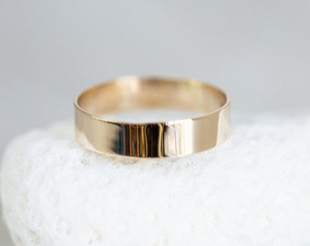 14K Gold 4.5mm Band, Ultra Thin 14K Solid Gold Band, Womens 14K Flat Gold Band, 14K Wide Stacking Ring, 14K Yellow Gold Band, 14K 4.5mm Band