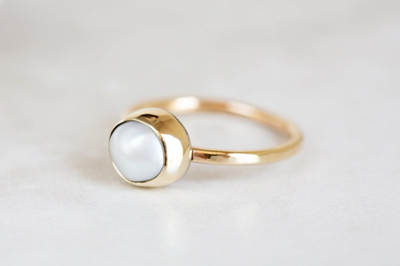 Size 6 Size 5.75 Yellow Gold AAA Pearl Ring Ready to Ship Size 5.5 Size 6.25 Pearl Ring Keshi Pearl Ring 10K Gold Pearl Ring