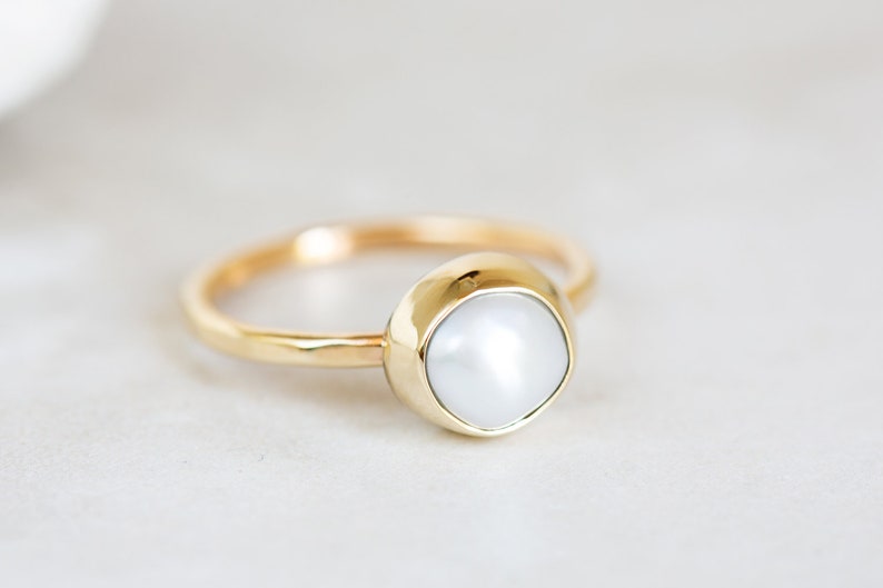 Size 6 Size 5.75 Yellow Gold AAA Pearl Ring Ready to Ship Size 5.5 Size 6.25 Pearl Ring Keshi Pearl Ring 10K Gold Pearl Ring