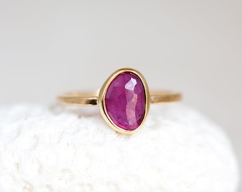 Ruby Sapphire Ring, 14K Gold Sapphire Ring, Rose Cut Pink Sapphire, Red Ruby Ring, Free Form Sapphire Ring, Solid Gold Ruby Ring,