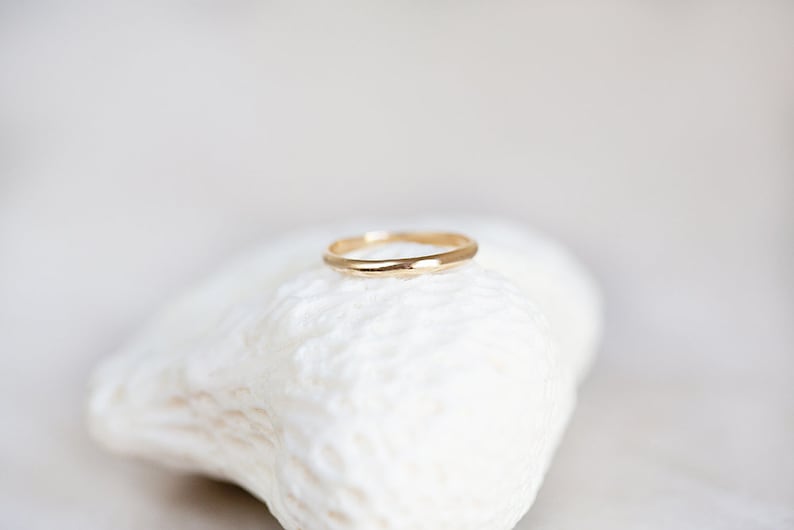 14K Gold Wedding Band 2mm Half Round 14K Gold Band EcoFriendly Solid 14K Gold Band Women/'s 14K Yellow or 14K Rose Gold Wedding Ring Band