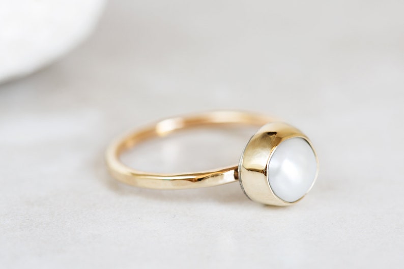 Size 6 Size 5.75 Yellow Gold AAA Pearl Ring Ready to Ship Size 5.5 Size 6.25 Pearl Ring Keshi Pearl Ring 10K Gold Pearl Ring