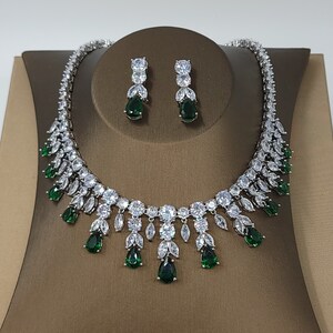 Green Bridal Jewelry Bridal V Shape Necklace Earrings Prom - Etsy