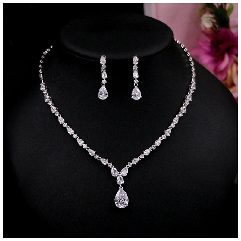 GUANGDONG XUPING JEWELRY Embellished with crystail from Swarovski Jewelry  India | Ubuy