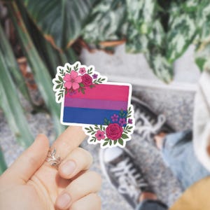 Bisexual Pride Flag Sticker with Floral Design LGBTQ Vinyl Decal Colorful Waterproof Gift for Queer Expression Laptop Water Bottle