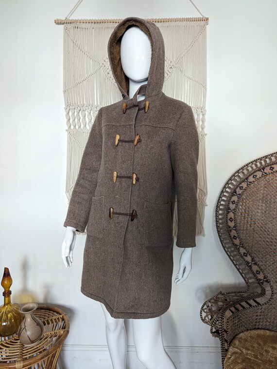 1980 VINTAGE / CASHMERE WOOL DUFFLE COAT WITH SCULPTURE TOGLE main image 1