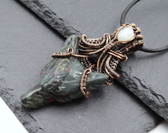 Wolf Necklace,  Bloodstone Pendant, Fox Pendant, Wire Wrapped Wolf, Wolf Jewellery