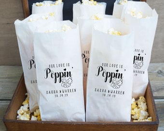 Popcorn Wedding Favor, Engagement Party Favor Bags, Popcorn Bar, Bridal Shower - Grease Resistant  - Customized, Personalized