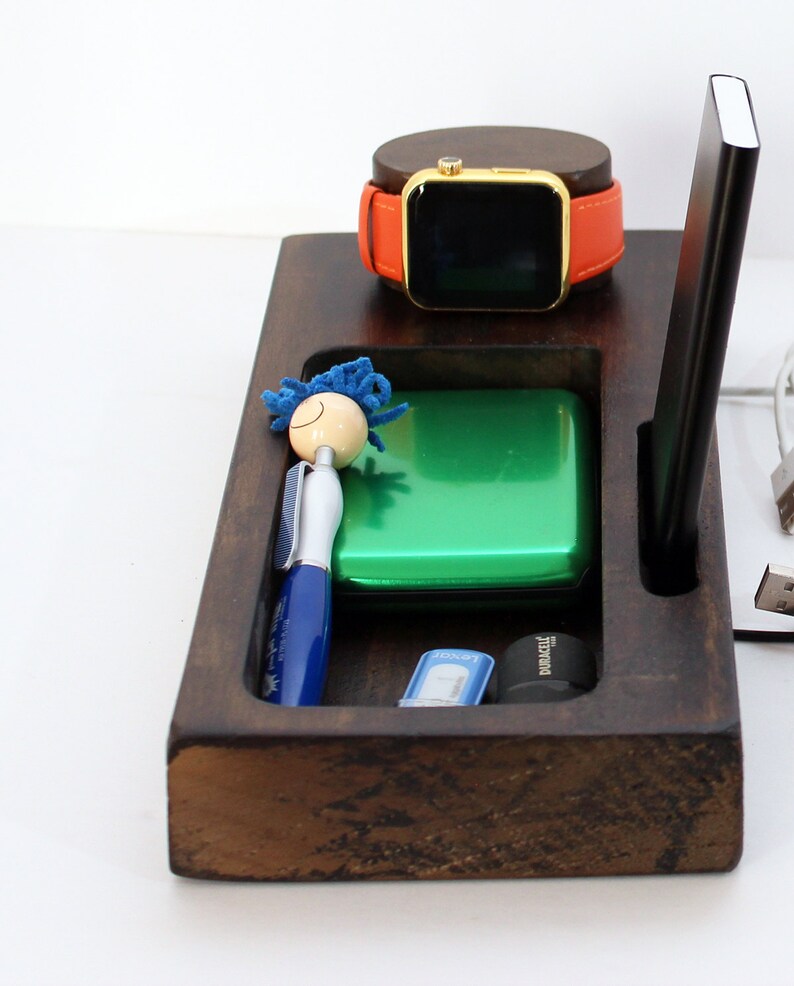 apple watch 5 dock