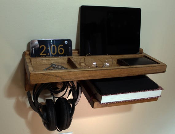 Floating shelf for electronics deals