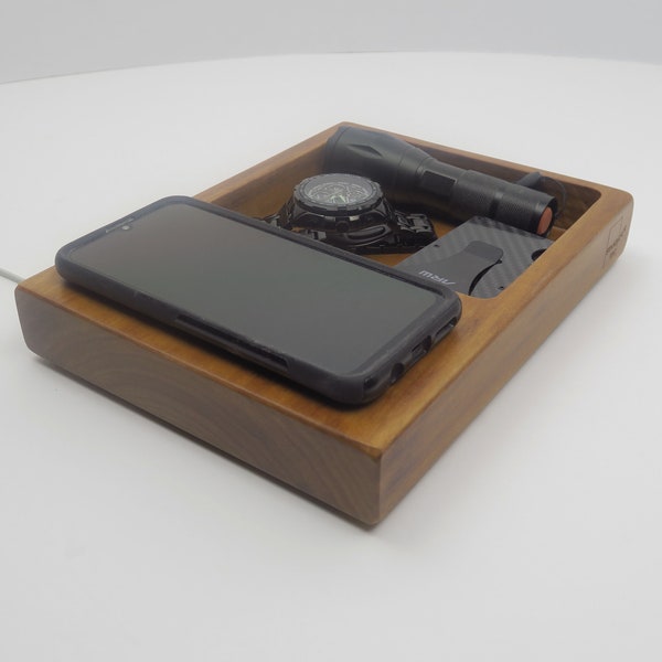Charging Station MagSafe holder | iPhone 12-13-14 | Docking Station for your Apple MagSafe | Wood Charging Station MagSafe Holder